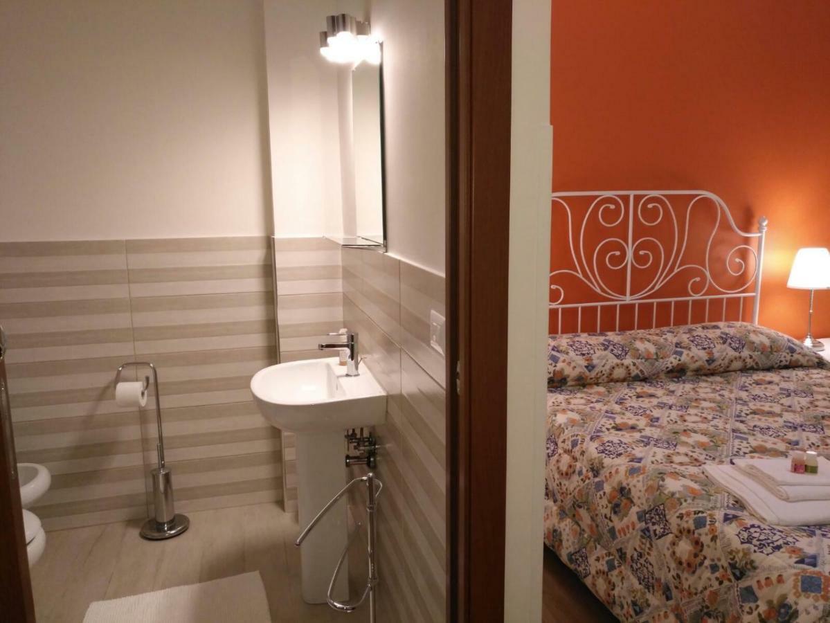 Tosca B&B カターニア エクステリア 写真