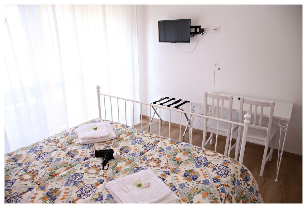Tosca B&B カターニア エクステリア 写真